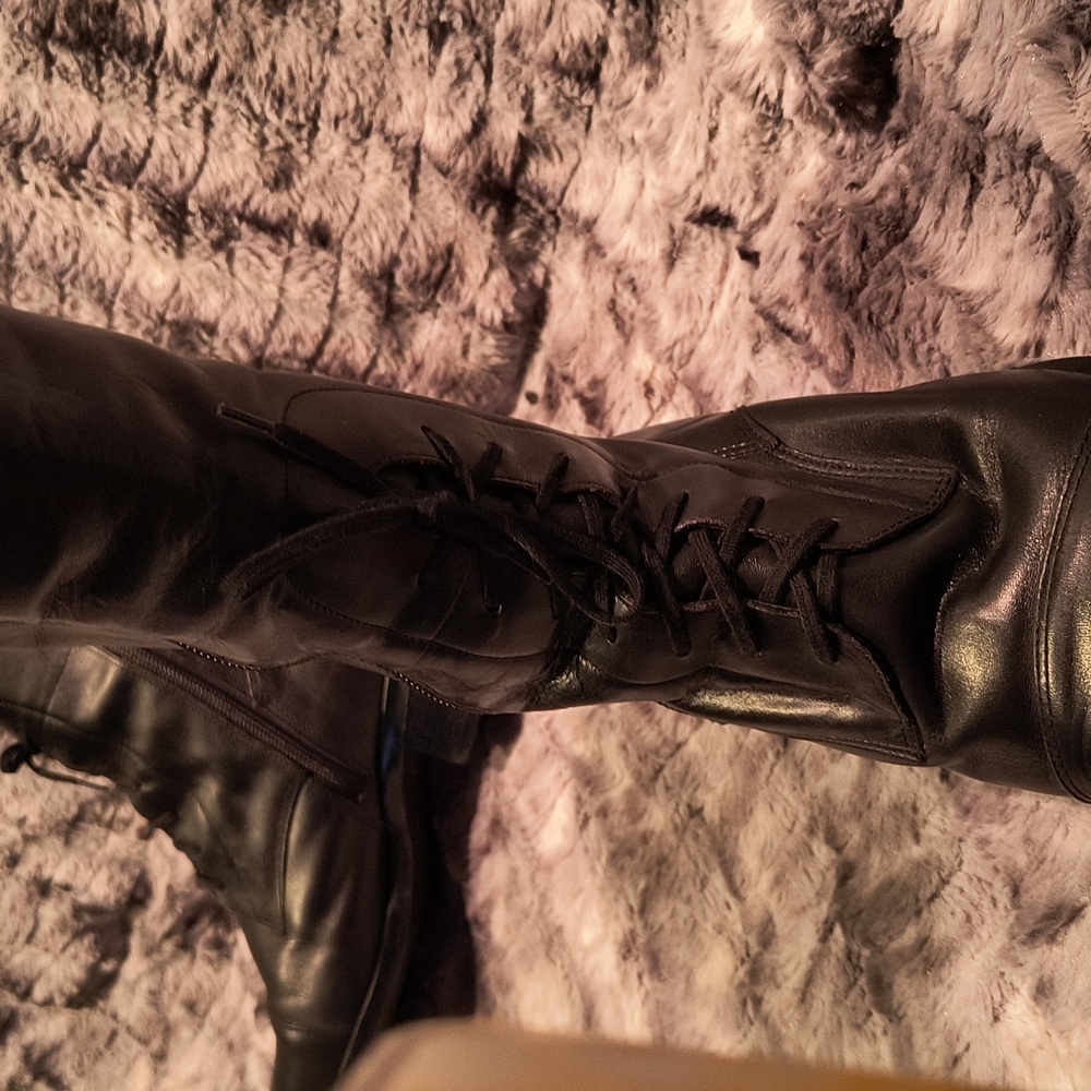 Black Leather Knee-High Boots Woman's - Picture 3 of 7